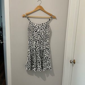 ✨4 for $10 ✨ Cheetah print black and white dress
